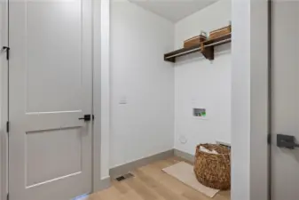 This photo/rendering is provided for illustrative purposes only. It does not depict the actual property, finishes, or furnishings, which may differ.