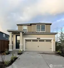 Situated on a flat corner homesite (31 feet from the back of the house to the fence), in a quiet location close to Redmond and downtown Kirkland.  This is a single-family home with 2-Car attached garage + ample driveway!