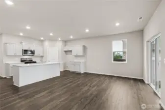 Spacious Dining Room