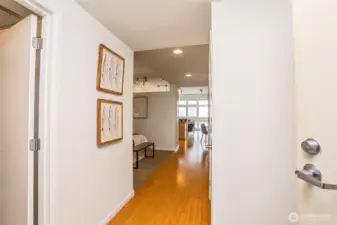 Photo is from when the unit was staged.