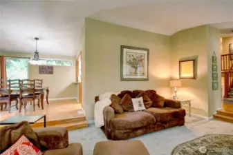 Living room to dining room