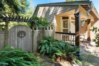 Another view of the front porch, gate to huge backyard!