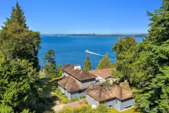 Perched above the sound on the northern tip of Vashon Island. A truly one-of-a-kind oppportunity!