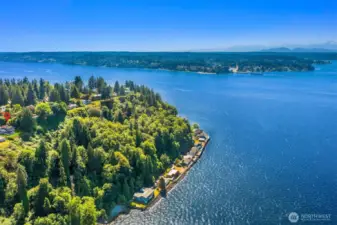 Vashon Island is a gem in the center of Puget Sound. A great base for exploring all the area has to offer - or enjoying the delights of the island.
