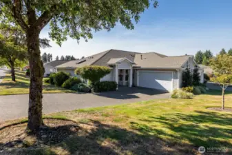 LARGE CORNER LOT