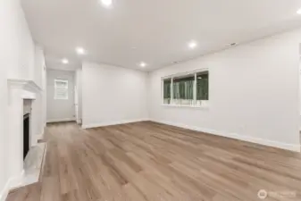 Photo's of similar home, for reference only