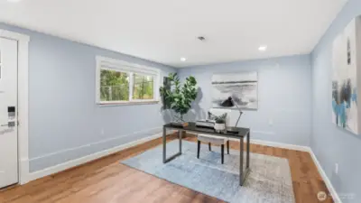 Large bonus room with outdoor entry