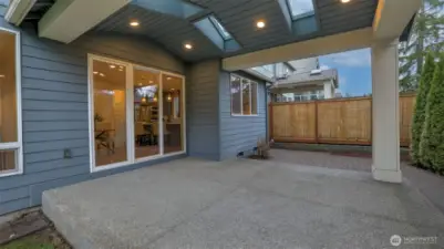 Year-round outdoor use with the covered patio with skylights.