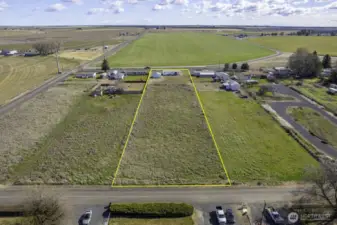 Have horses and other livestock? This is their new home!