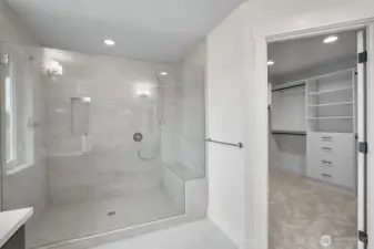 Double Primary shower and closet.