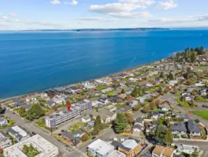 Islands, mountains and water. What's not to love!?