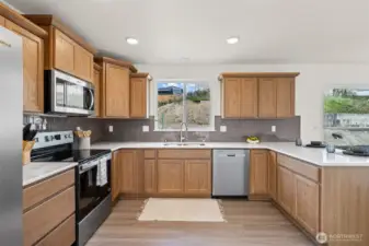 Tons of storage, two lazy susan's and overlook the back yard.