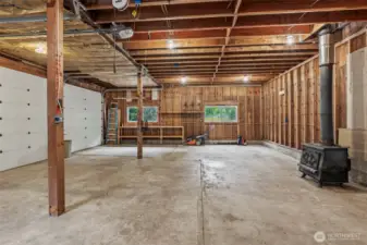Welcome to the 3-bay SHOP!