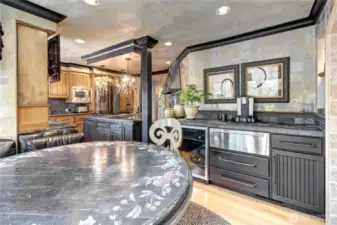 Warming Drawer and Coffee Bar