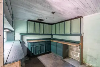 Outbuilding