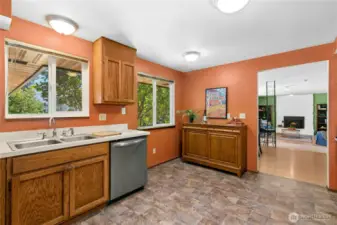 Eat in kitchen.