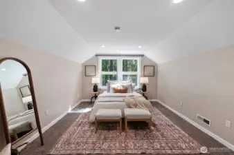Lovely, light and bright upstairs bedroom.