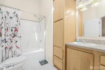 Second bathroom.