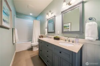 Upper level bedroom 3 bathroom.