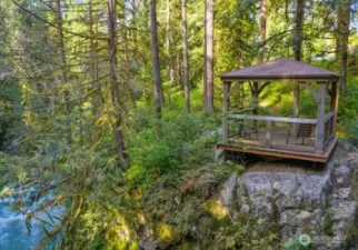 Gazebo Bluff