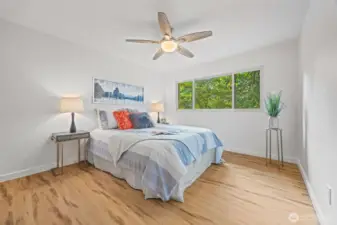 The second of the bedrooms, spacious and overlooking the front yard, whoever stays here will feel like they've found their zen and may never want to leave!