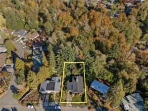 Brand new roof, gutters with warranty, and new fascia.