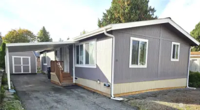 Spacious, 1,248 sq ft., three bedroom home with one and three quarters bath located in an over 55 park, Alpine Ridge South.