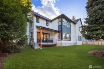 Fully Fenced Private Backyard.