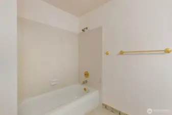 Full bath main level.