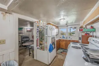 1 Bed Basement