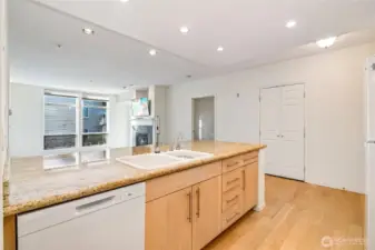 Vaulted Ceiling Beautifully showcase open living space.