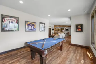 Large space big enough for a pool table with pretty views of the back yard and surrounding territorial views!