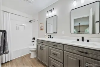 Main bathroom