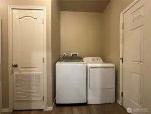 Laundry/utility room