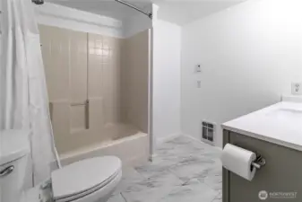 Main Bathroom with shower curtain open