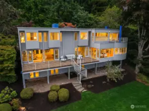 Every room in the house offers a view of Lake Washington.