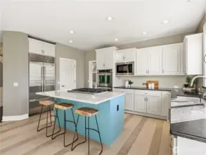 Casual dining with peaceful backyard views