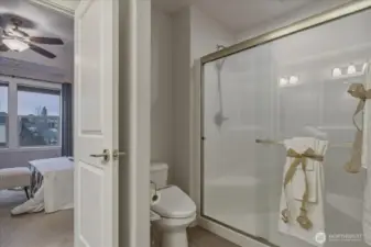 Ensuite Primary Full Bath & Walk-In Closet