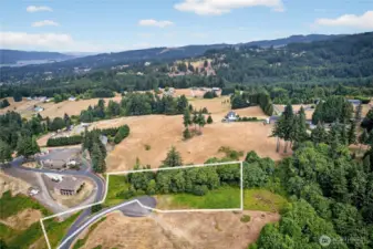 Property lines drawn on photos are approximate.