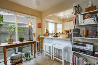 Slider to the dining room deck