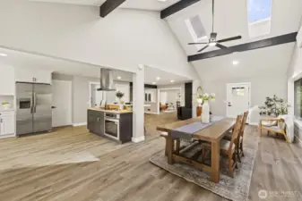 Vaulted ceilings and lots of light in the dining room