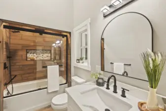 Check out the tub/ shower combo...noice!!