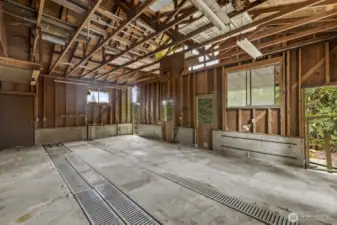 Lots of shop space behind the garage...and covered outdoor area as well