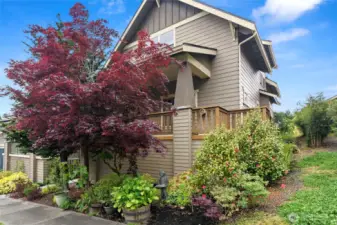 A lovely neighborhood awaits.