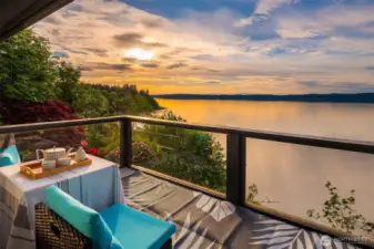 Deck off of primary suite