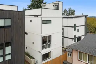 Standalone Home