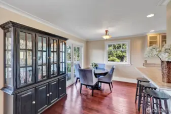 Dining room / Kitchen