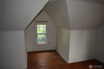 upper bedroom