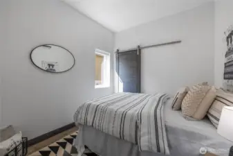 Nice sized bedroom with walk in closet