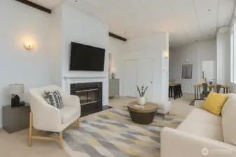 Very spacious living area, plenty of room for lounging, dining and entertaining. Virtually staged.